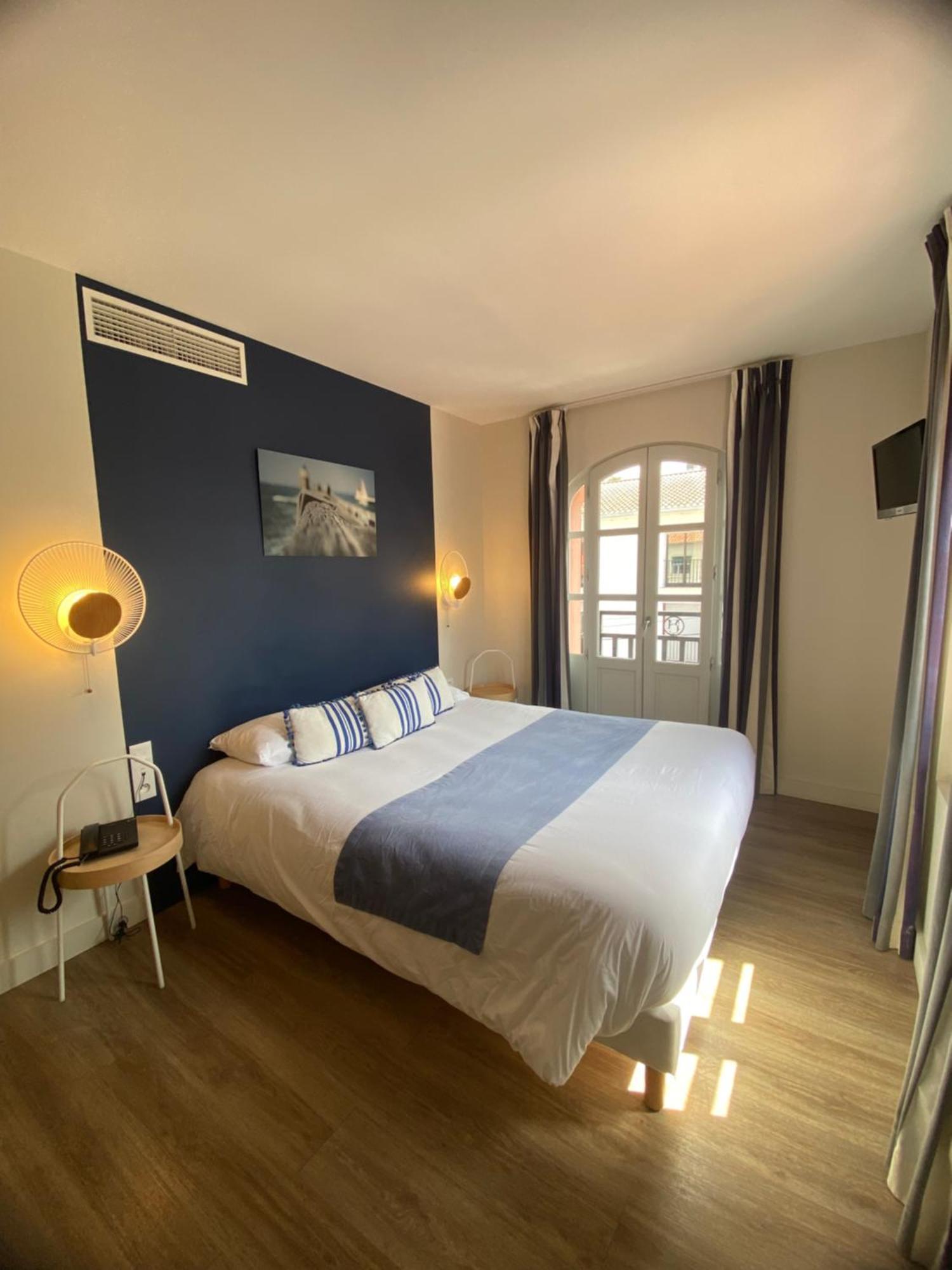 Boutique Maria-christina 3*